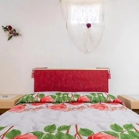 Prázdninový dům Monolocale Con Terrazzo *